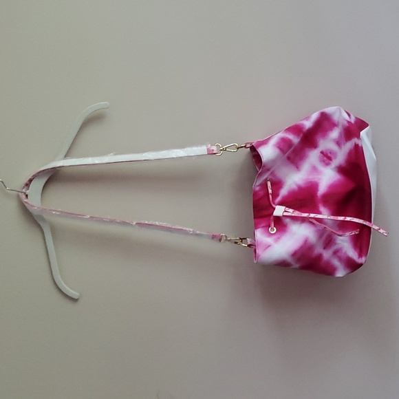 Estee Lauder Tie-Dye Bucket Bag Tote Pink White Recycled Fabric NWT - Picture 1 of 8